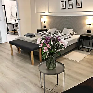 Aparthotel Anny 5 